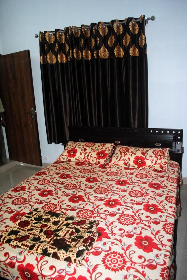 Nice Villa Irimbranallur Ngoại thất bức ảnh