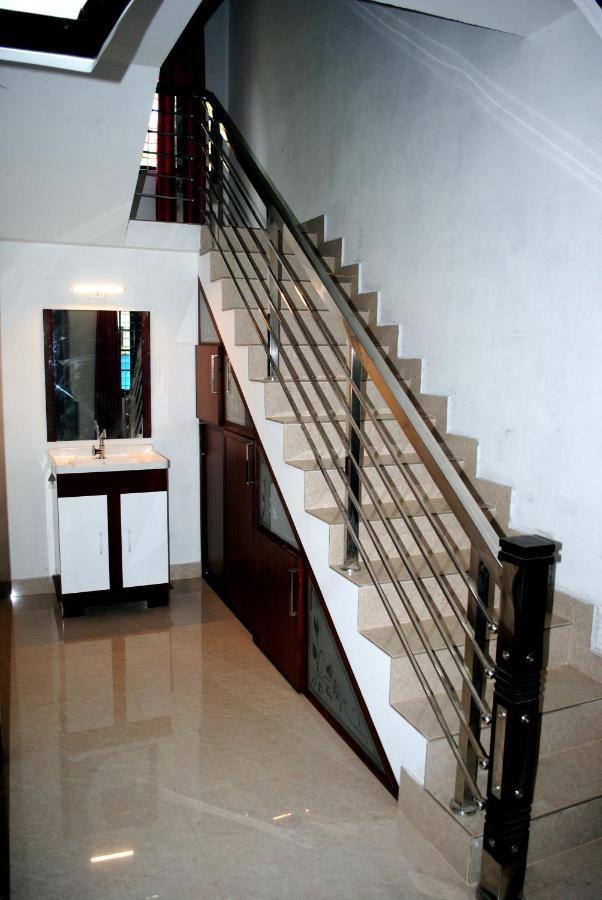 Nice Villa Irimbranallur Ngoại thất bức ảnh