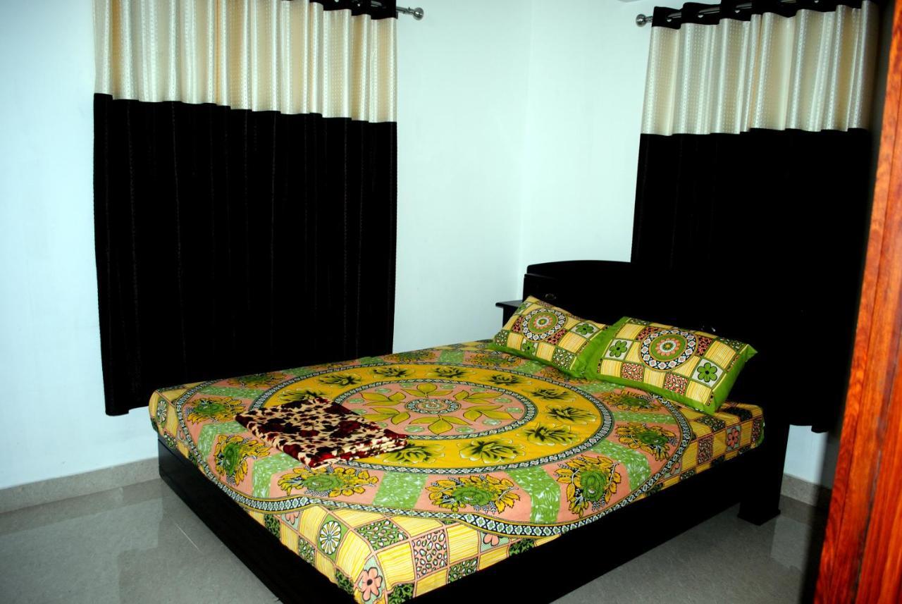 Nice Villa Irimbranallur Ngoại thất bức ảnh