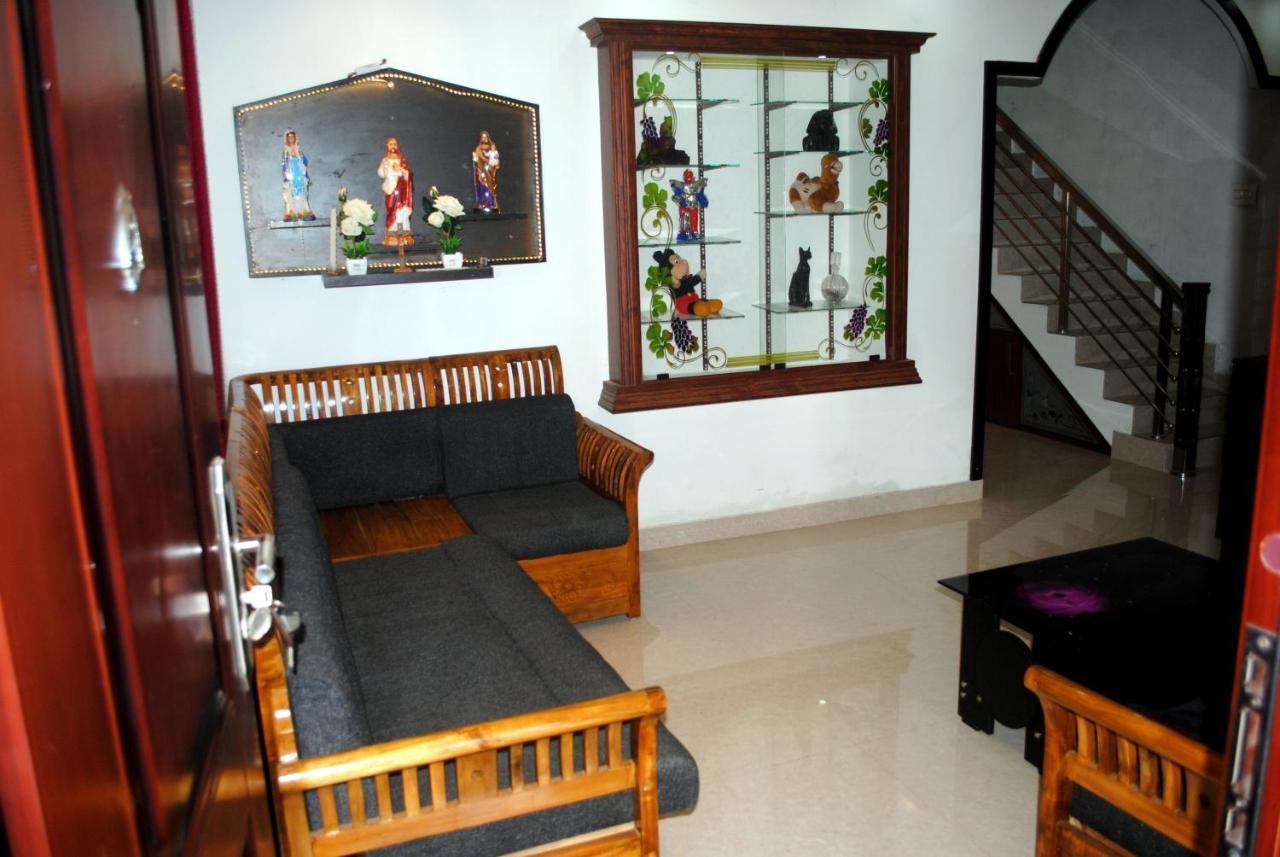 Nice Villa Irimbranallur Ngoại thất bức ảnh